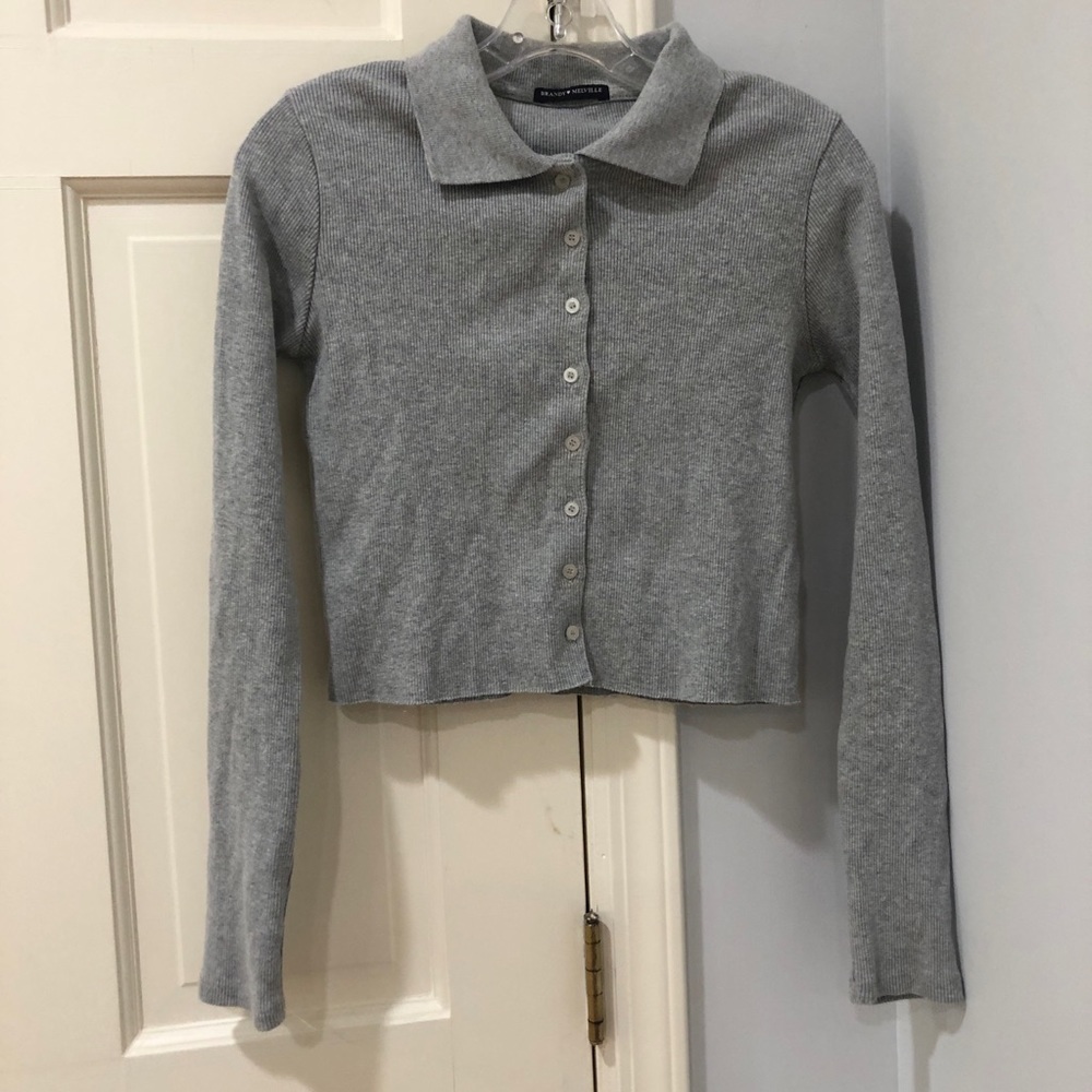 Brandy Melville cotton OS light gray long sleeve button down top.